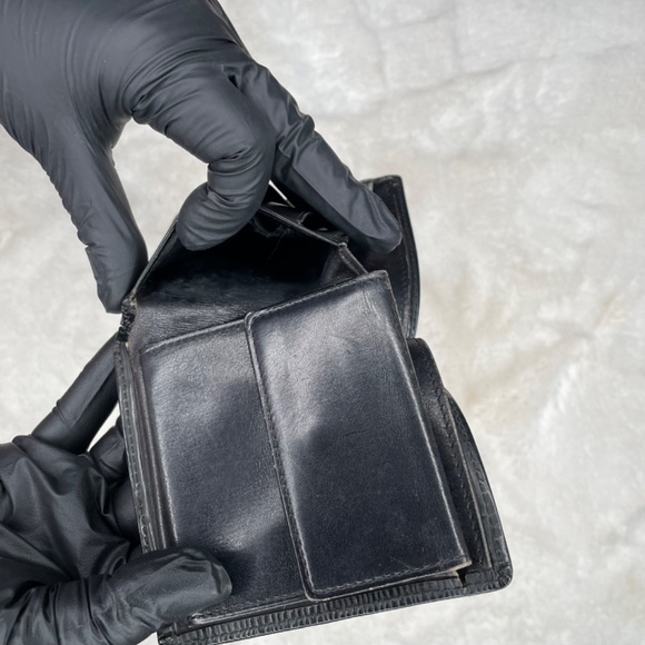 LOUIS VUITTON MENS WALLET - Picture 5 of 12